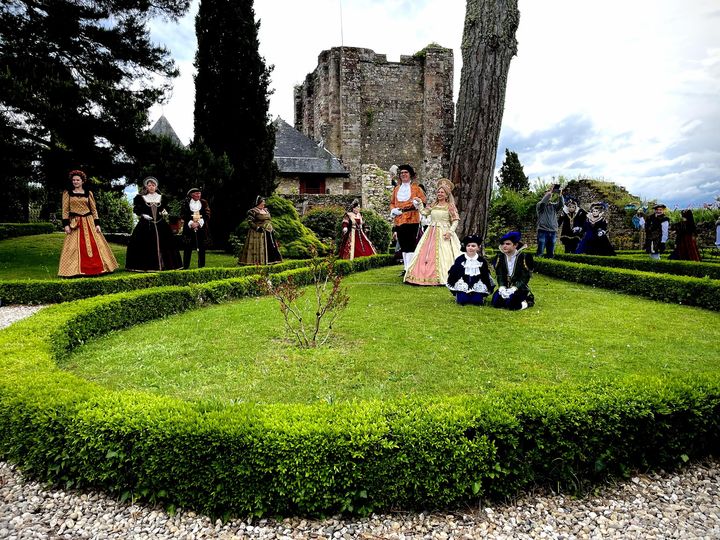 chateau de turenne silent disco