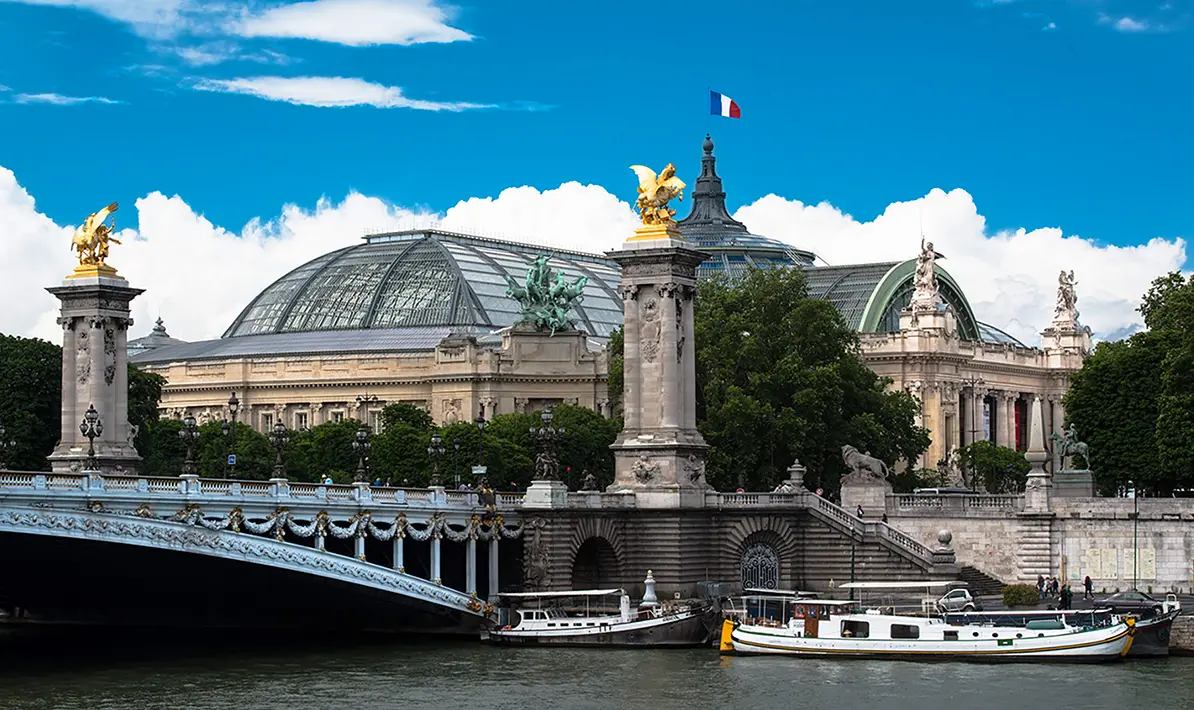 Grand Palais Exterior